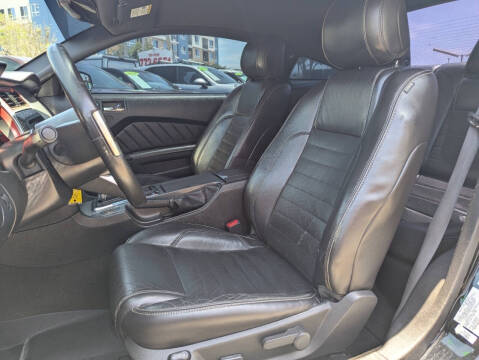 2014 Ford Mustang GT Premium