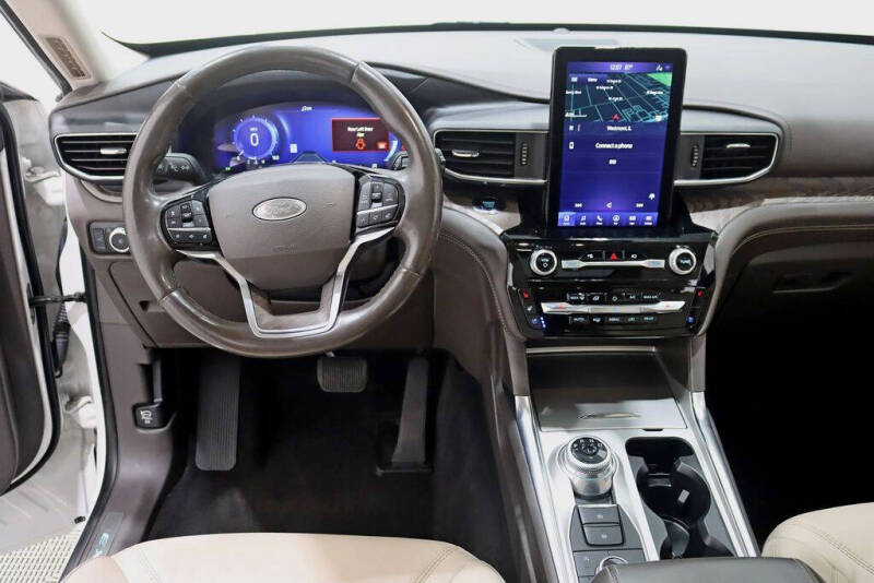 2022 Ford Explorer Platinum