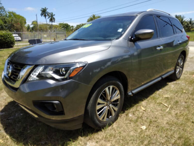 2019 Nissan Pathfinder S