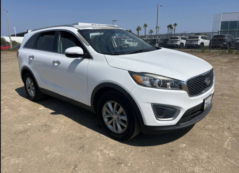 2016 Kia Sorento LX
