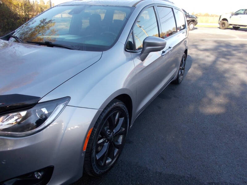 2019 Chrysler Pacifica Touring L Plus