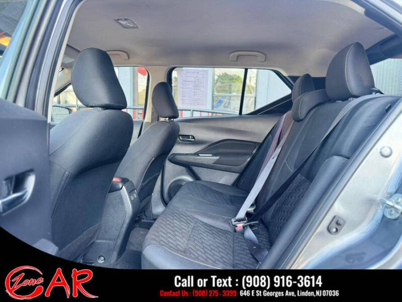 2021 Nissan Kicks SV