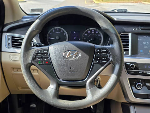 2016 Hyundai Sonata SE