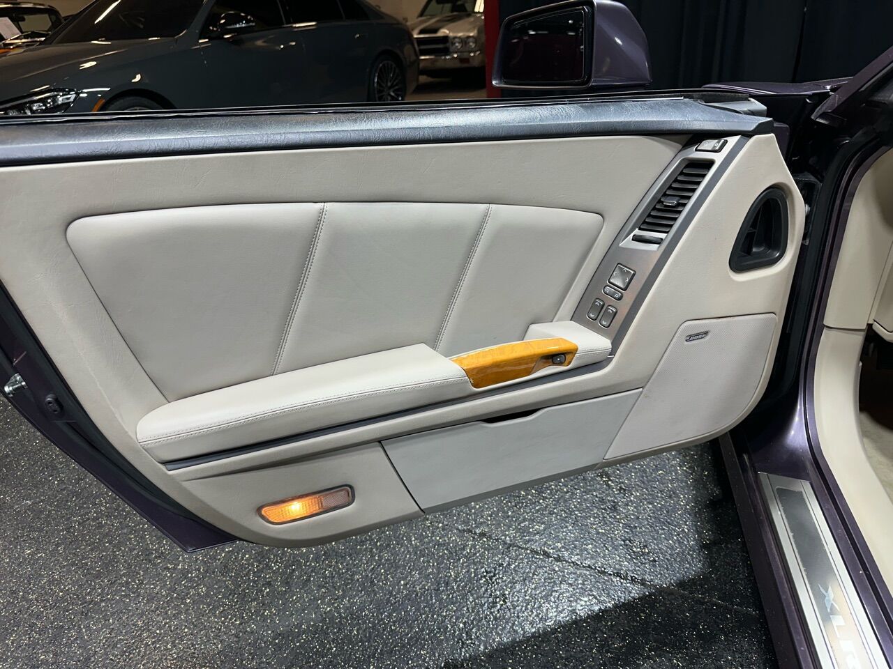 2004 Cadillac XLR 45