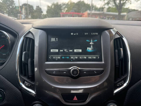 2018 Chevrolet Cruze LT Auto