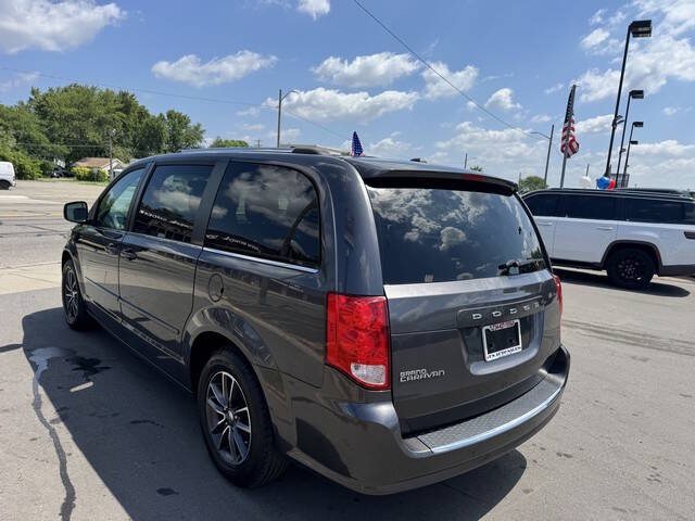 2017 Dodge Grand Caravan SE