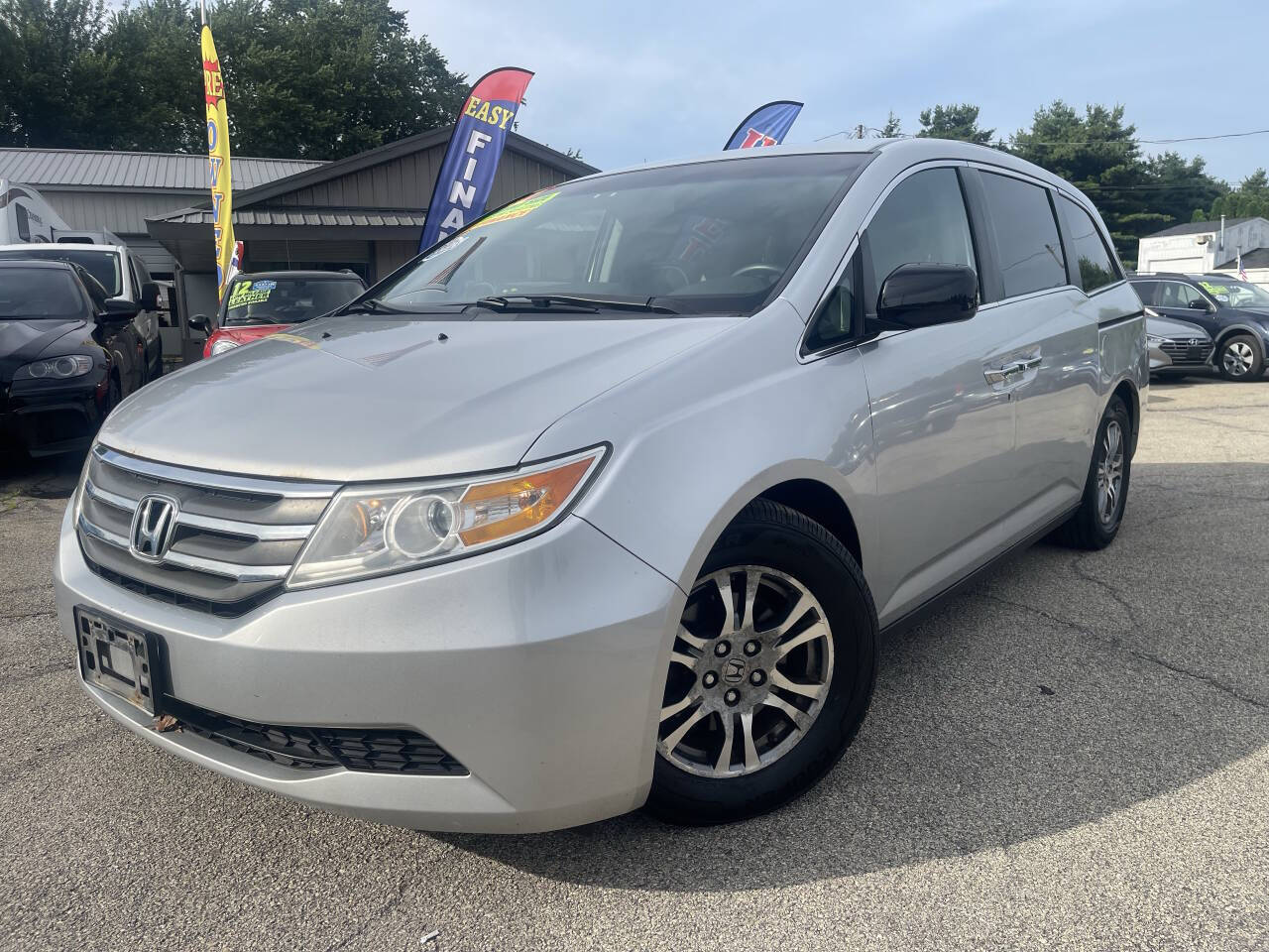 Silver 2012 Honda Odyssey Minivan Front-Wheel Drive 5-Speed Automatic