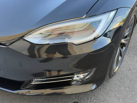 2018 Tesla Model S 75D