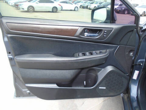 2016 Subaru Legacy 3.6R Limited