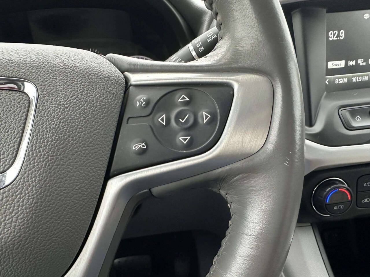 GMCAcadia25