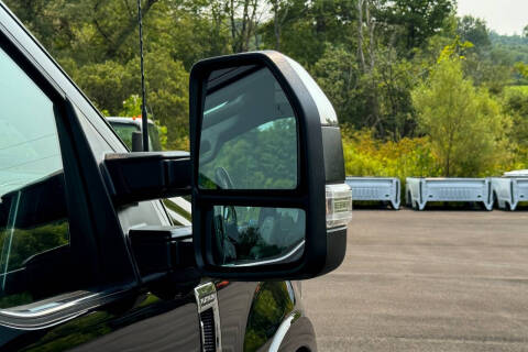 2022 Ford F-350 Super Duty Platinum