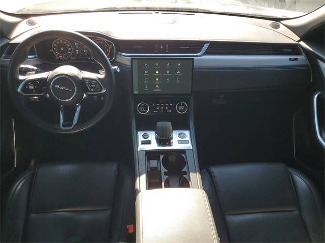 2024 Jaguar F-PACE P250 R-Dynamic S