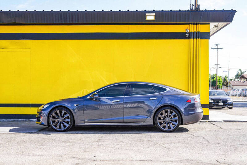 2017 Tesla Model S