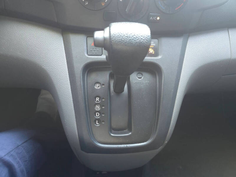 2021 Nissan NV200