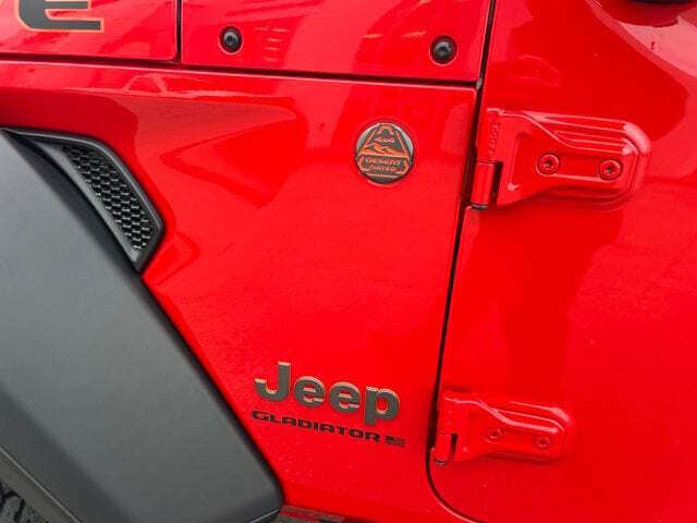 2024 Jeep Gladiator Mojave