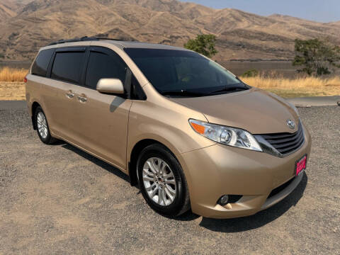 2011 Toyota Sienna for sale at Clarkston Auto Sales in Clarkston WA