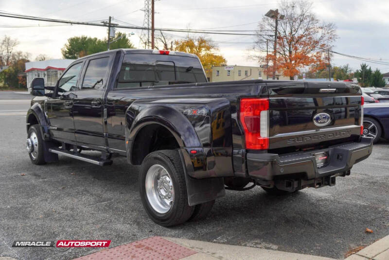 2019 Ford F-450 Super Duty Lariat