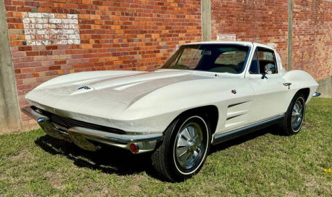 Chevrolet Corvette a partir de 1951 em Curitiba - PR