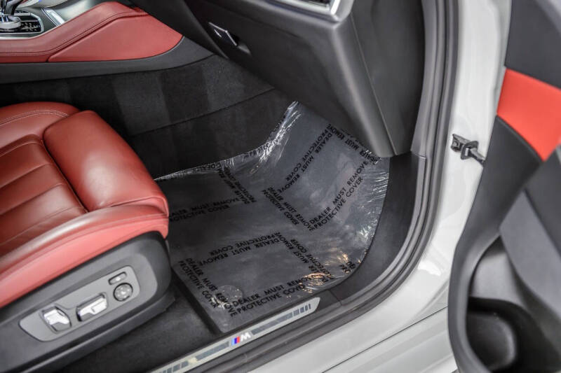 2022 BMW X6 xDrive40i