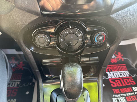 2016 Ford Fiesta SE