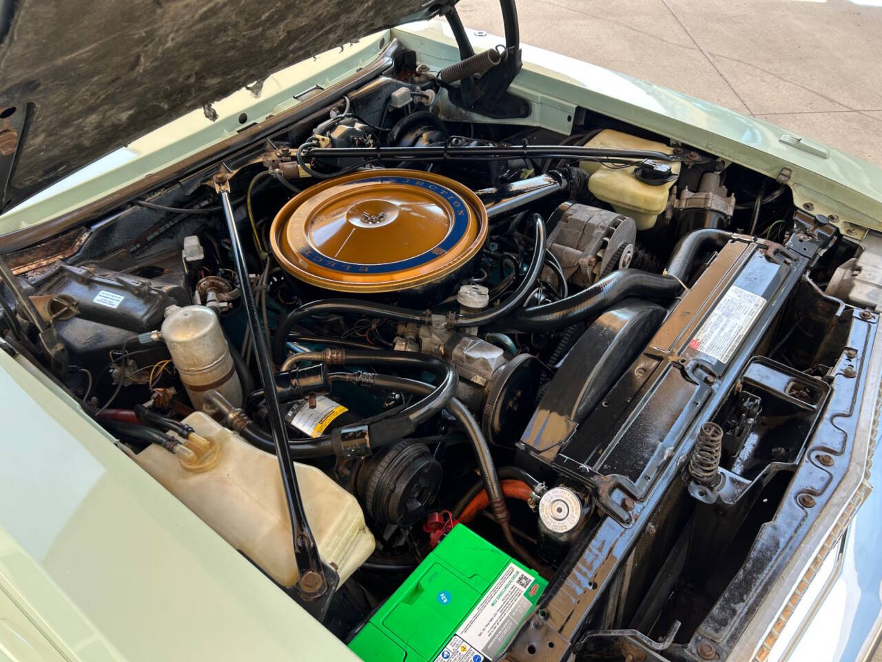 1977 Cadillac Seville 38