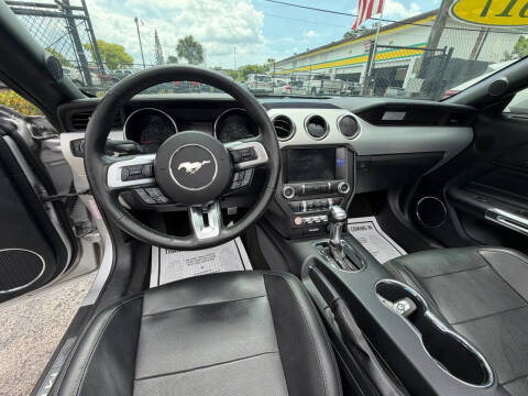 2017 Ford Mustang EcoBoost Premium