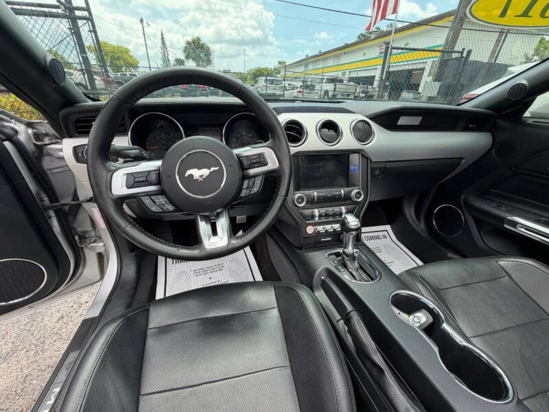2017 Ford Mustang EcoBoost Premium