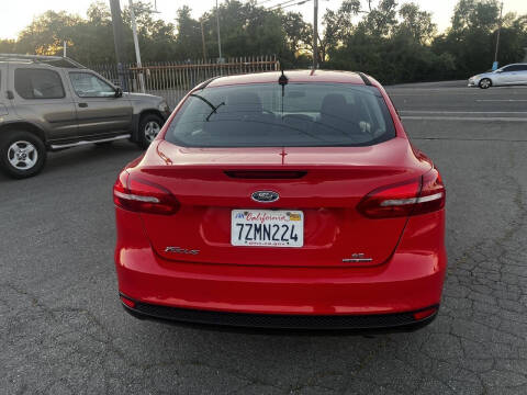 2016 Ford Focus SE