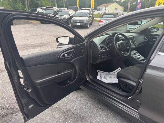 2015 Chrysler 200 Limited