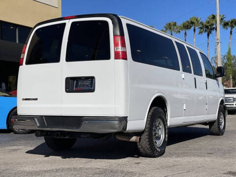 2017 Chevrolet Express LT 3500