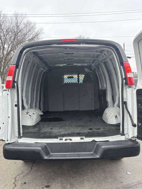 2019 GMC Savana 2500