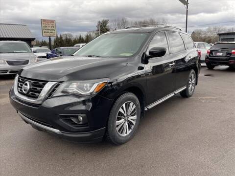 2017 Nissan Pathfinder for sale at HUFF AUTO GROUP in Jackson MI