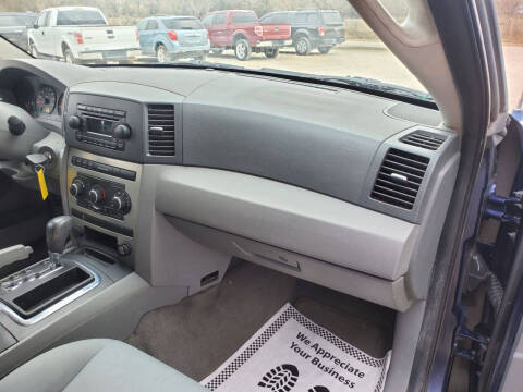 2005 Jeep Grand Cherokee Laredo