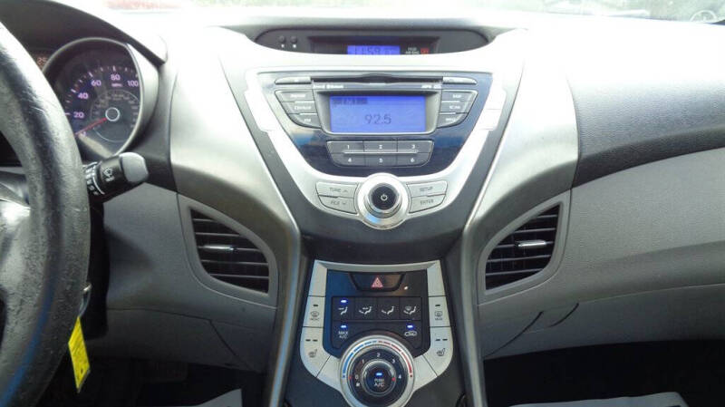 2012 Hyundai Elantra Limited