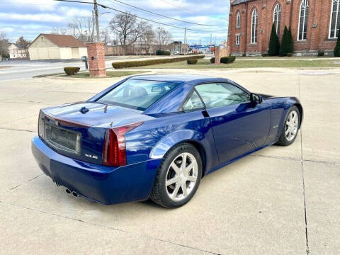 2004 Cadillac XLR