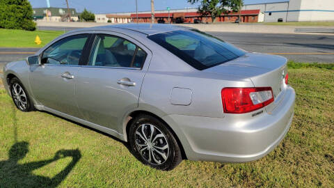 2012 Mitsubishi Galant ES