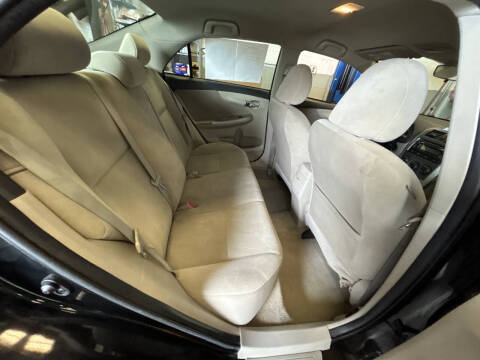 2012 Toyota Corolla LE