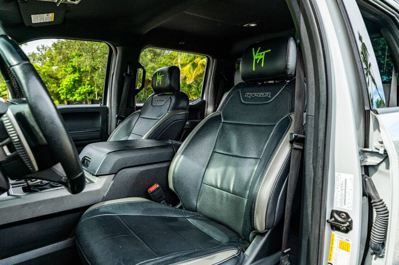 2017 FORD F-150 Pickup - $36,999