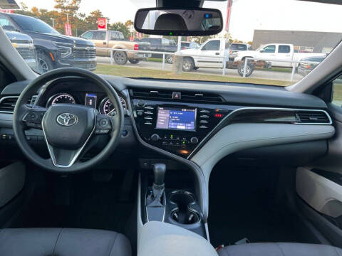 2018 Toyota Camry LE