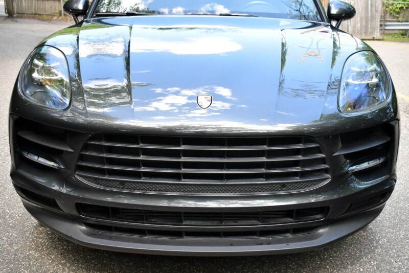2020 Porsche Macan