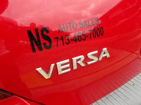 2009 Nissan Versa 1.8 S
