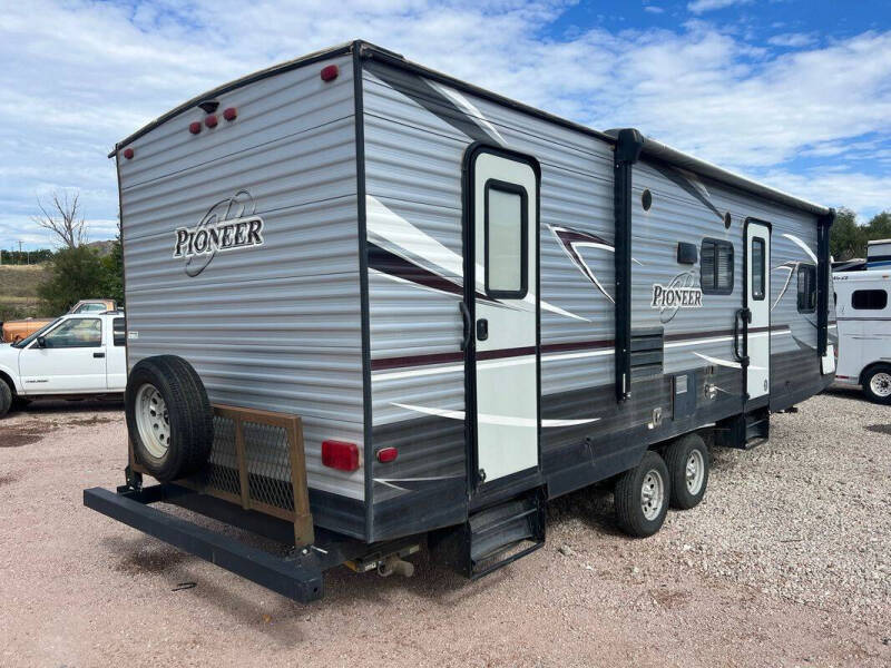 2018 Heartland Pioneer