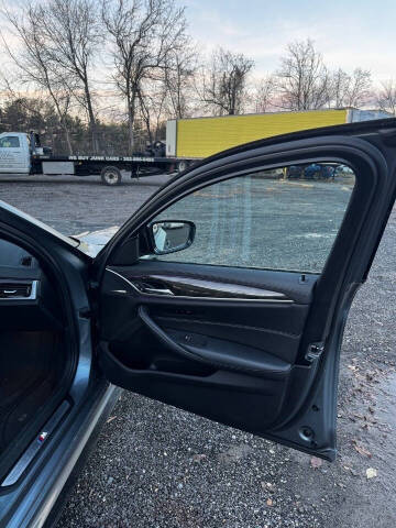 2017 BMW 5 Series 540i xDrive