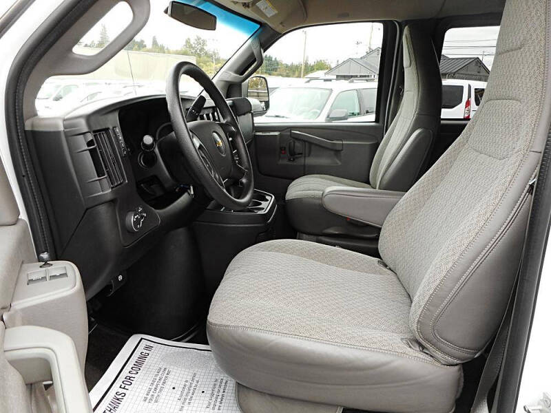 2016 Chevrolet Express LT 3500