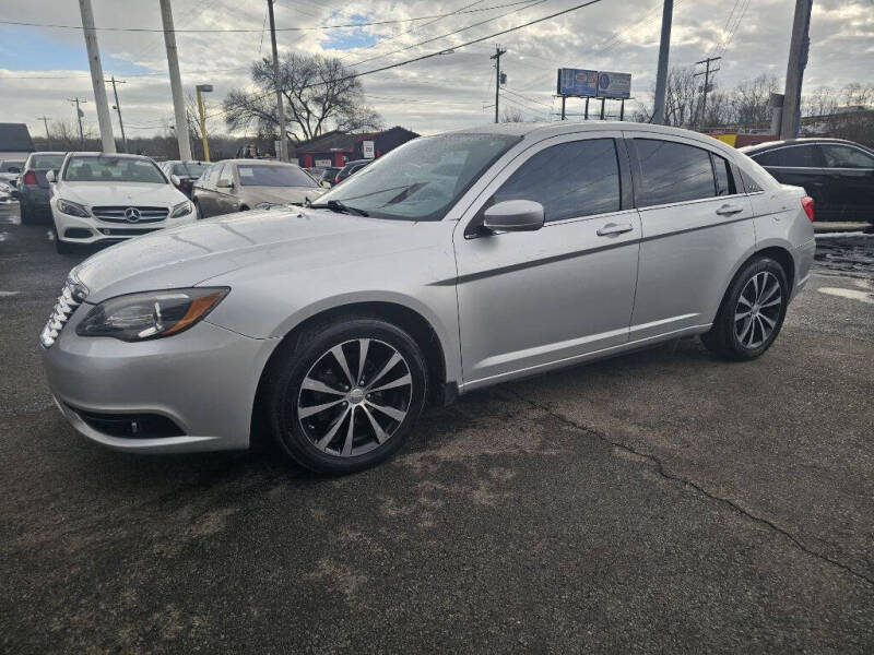 2012 Chrysler 200 S