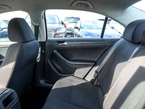 2015 Volkswagen Jetta