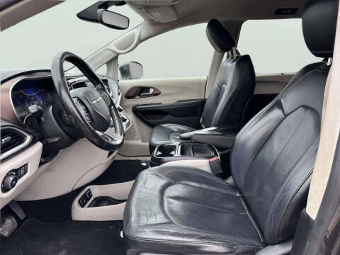 2019 Chrysler Pacifica Touring L 35th Anniversary