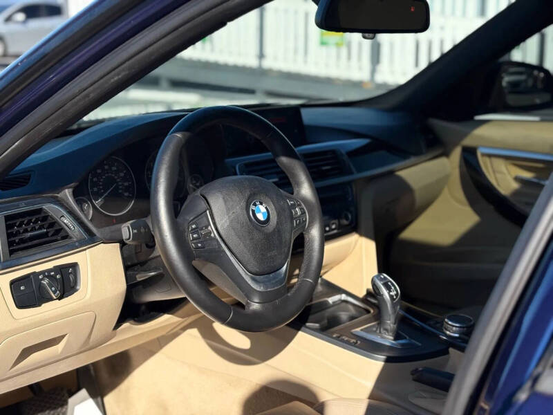 2016 BMW 3 Series 328i