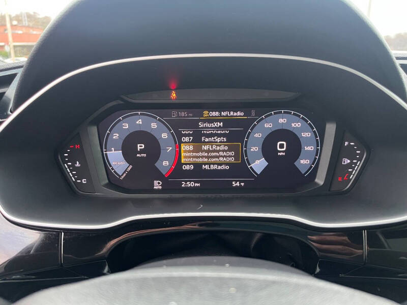 2020 Audi Q3 quattro Premium 45 TFSI