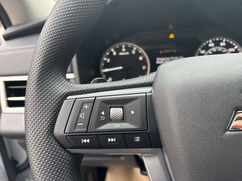 2026 Mitsubishi Outlander ES